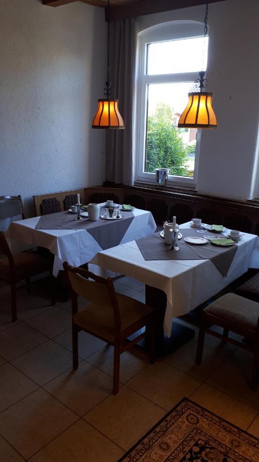 וונסטורף Gasthaus Deutsches Haus Garni מראה חיצוני תמונה